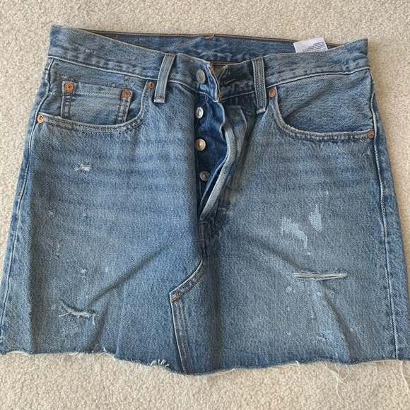 Levi’s skirt size 27 - Picture 1 of 2